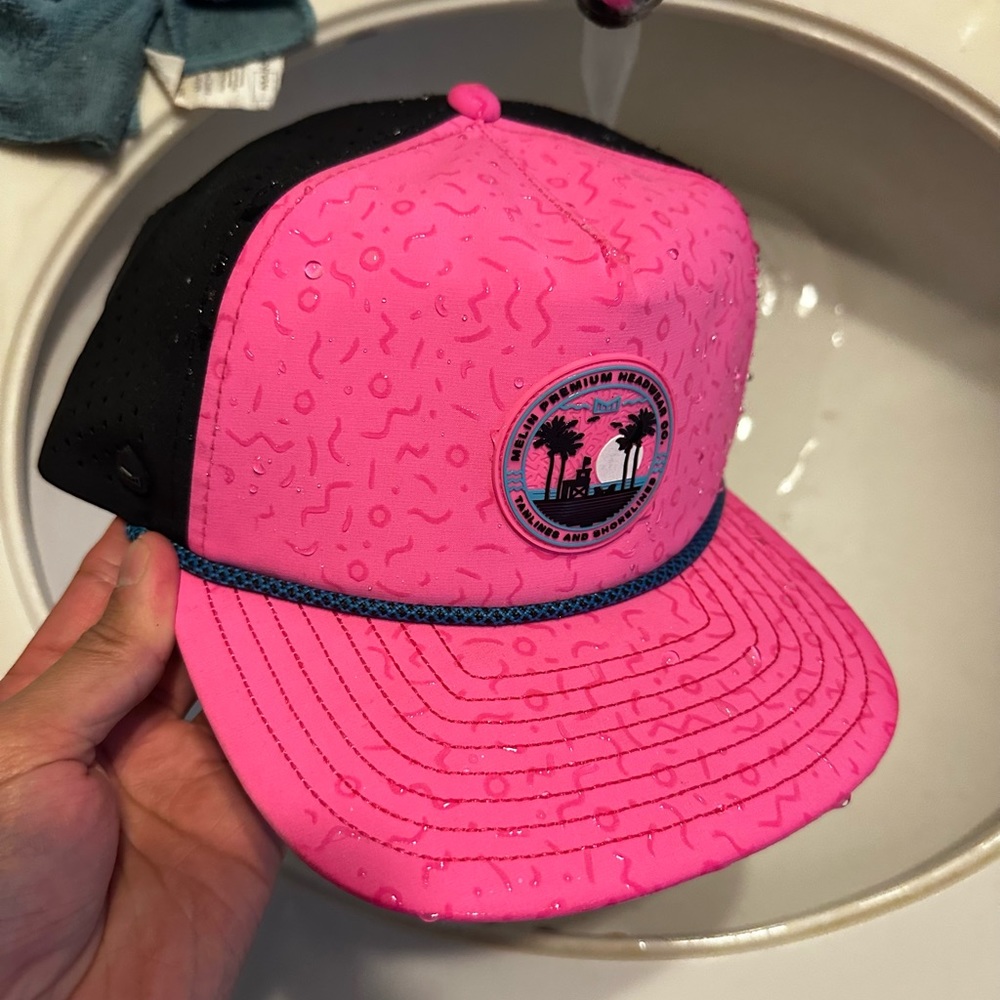 Melin Coronado hat with Hydrophobic print